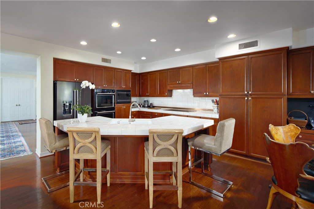 Harbor Cove Promenade (HCPM) - Residential