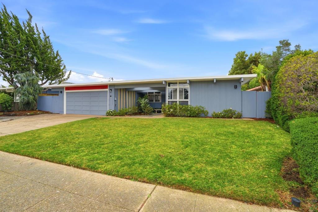 1712 Lexington Avenue