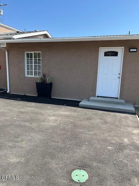 Wonderfully reconstructed /remodeled unit in 2024. Nice entry into the large open living room & kitchen, large separate laundry room with washer/dryer which opens to long rear patio area. Private/fenced. Large master suite with 3/4 bath. The other 2 bedrooms are good size, Wood look flooring thruout. Efficient Split type heating/cooling units. Tenants will be the first to live in theis beautiful unit.