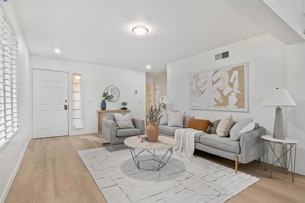 ROSE PARK - Residential