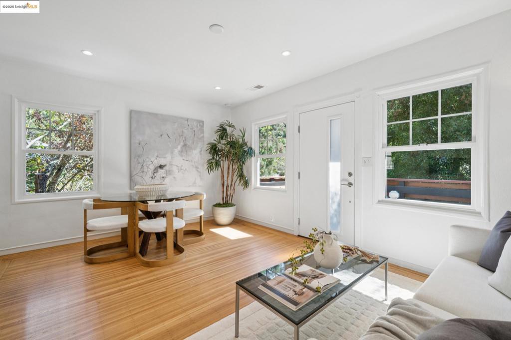 MONTCLAIR - Residential