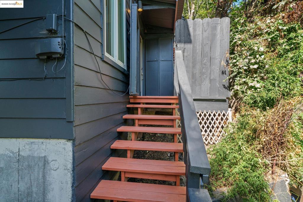 MONTCLAIR - Residential