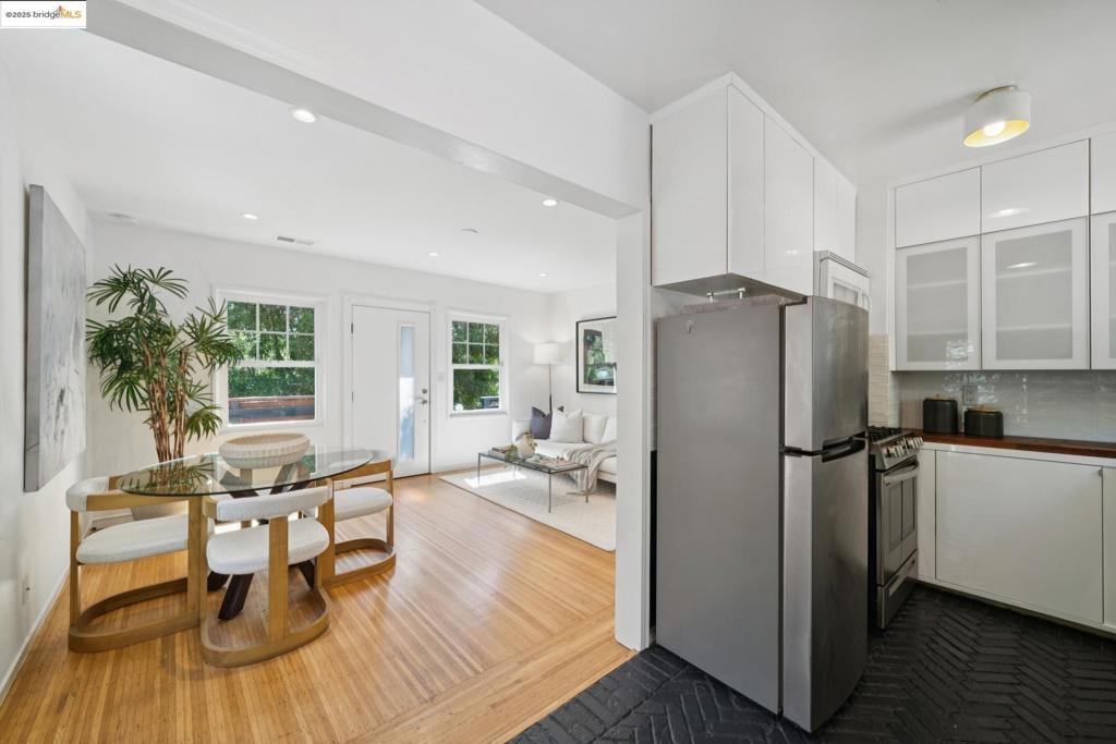 MONTCLAIR - Residential