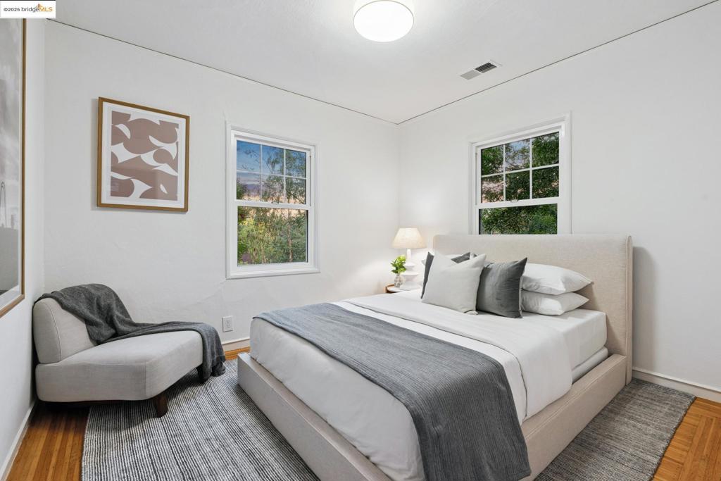 MONTCLAIR - Residential