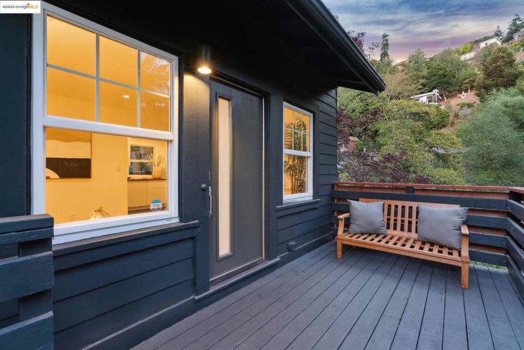 MONTCLAIR - Residential