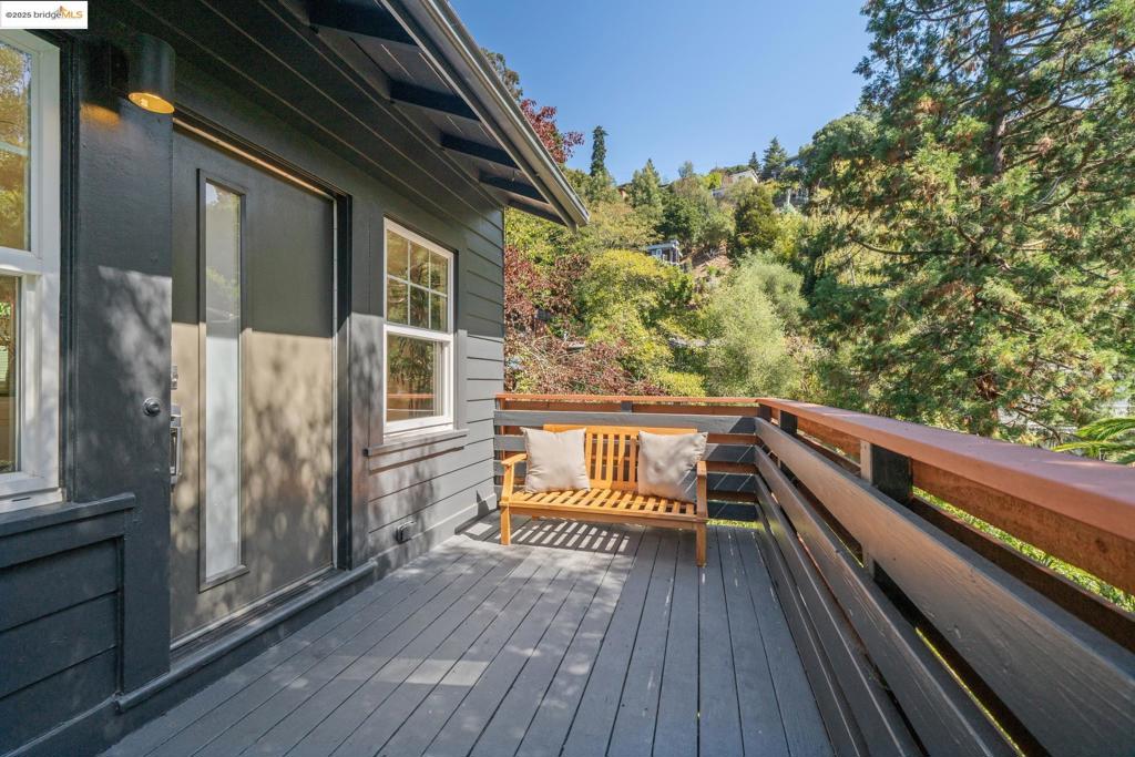 MONTCLAIR - Residential