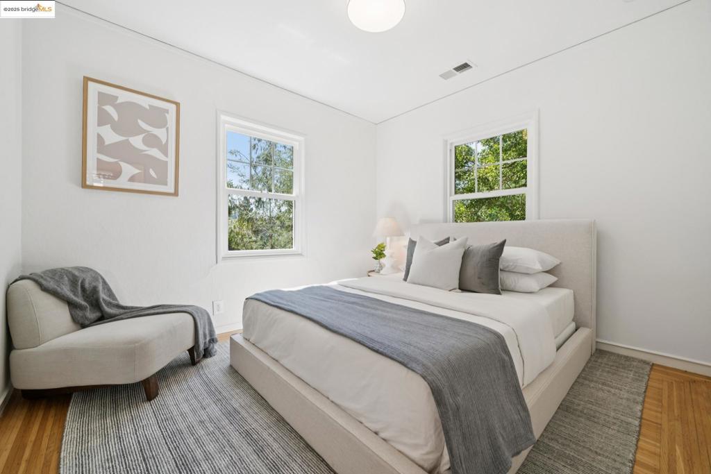 MONTCLAIR - Residential