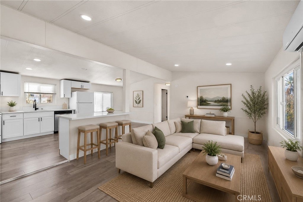 74993 Serrano Dr