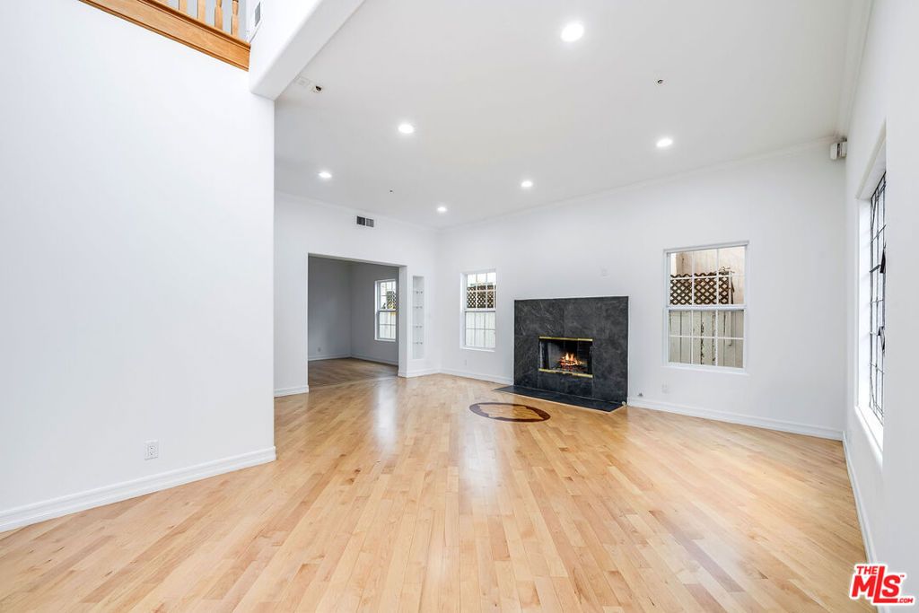 Photo of 427 S Clark Drive, Beverly Hills, CA 90211 (MLS # 26633837)