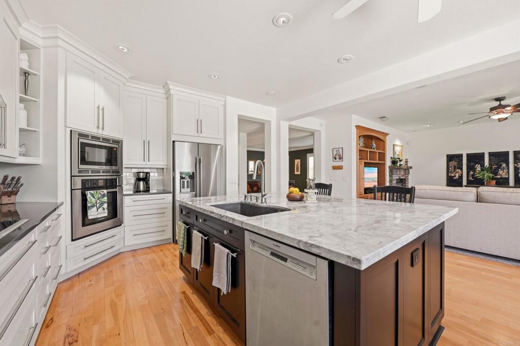 828 Settlers Court