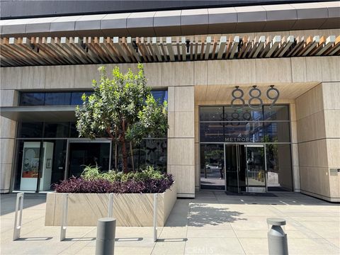 Photo of 889 Francisco St #1106, Los Angeles, CA 90017 (MLS # WS26063150)