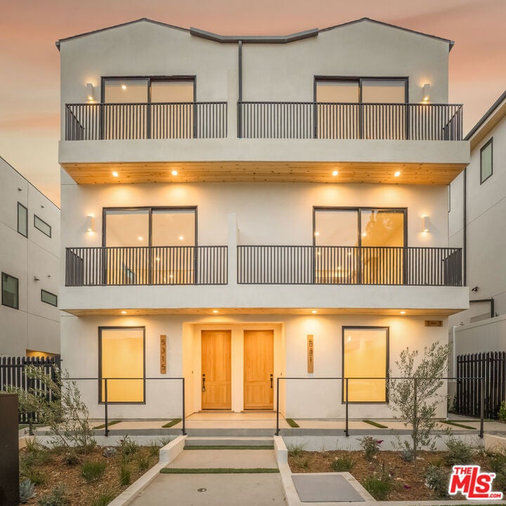 5313 Ben Avenue 1