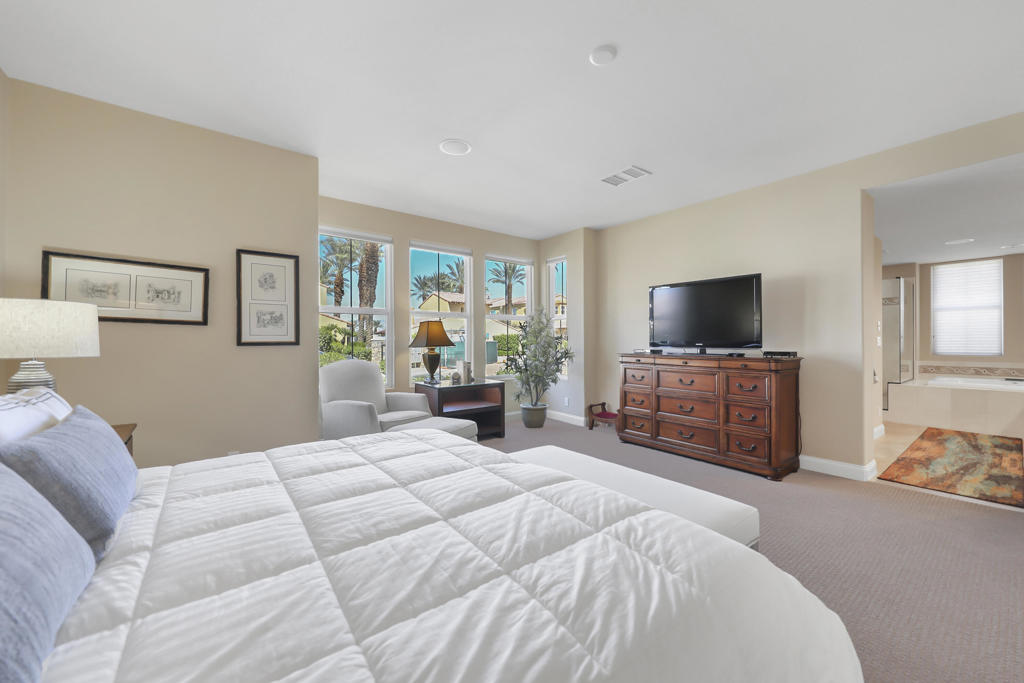 Mountain View CC - Residential