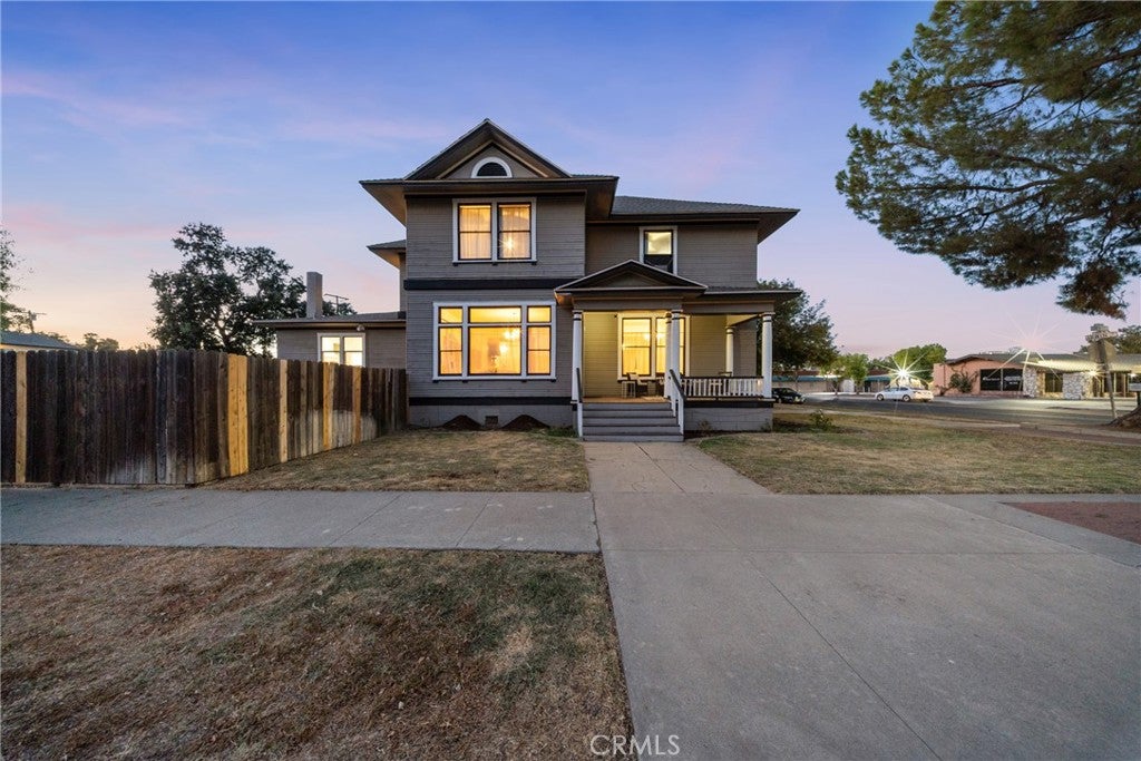 700 N Irwin