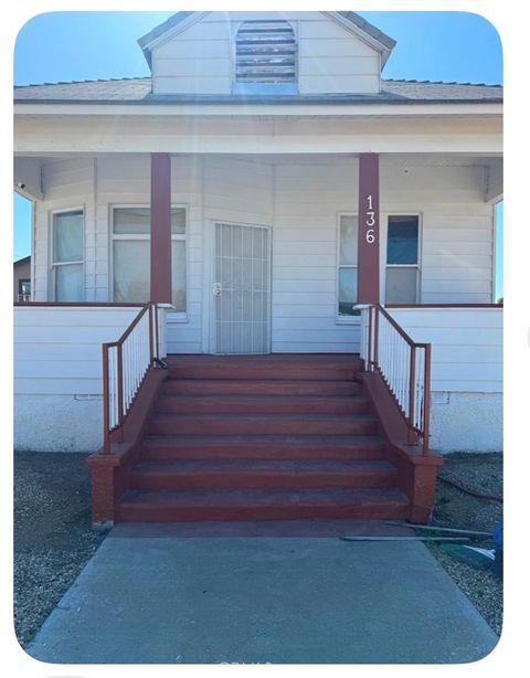 Photo of 136 N K St, Needles, CA 92363 (MLS # CV26017963)