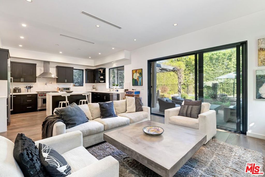 10521 Northvale Road