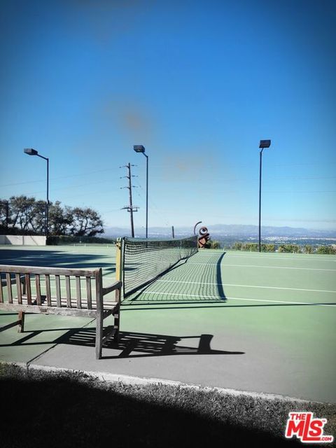 Photo of Los Angeles, CA 90077 (MLS # 26640633)