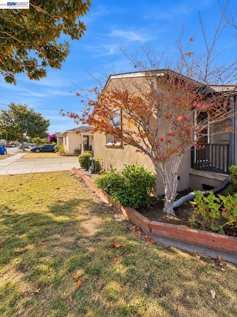 921 Hutchings Drive