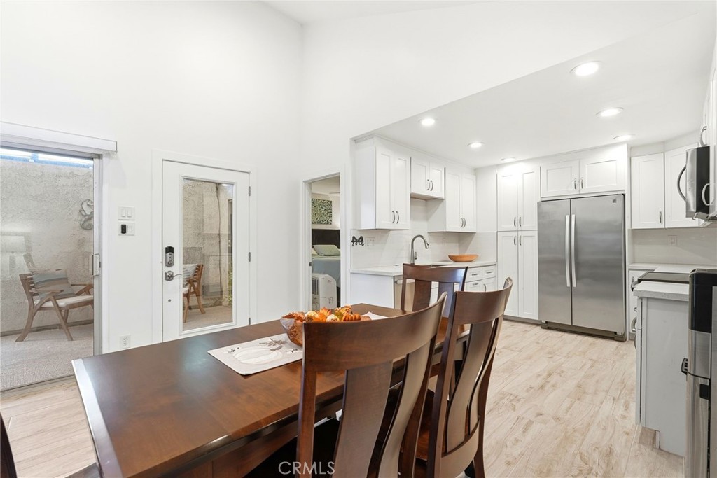 The Lakes (TLK) - Residential