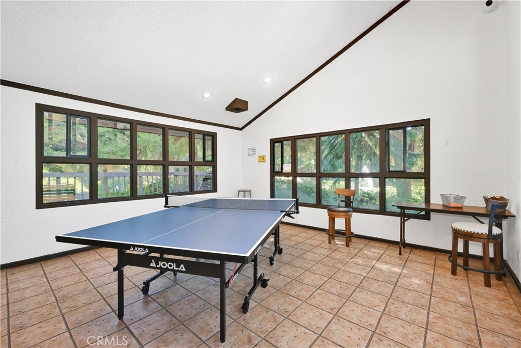 The Lakes (TLK) - Residential