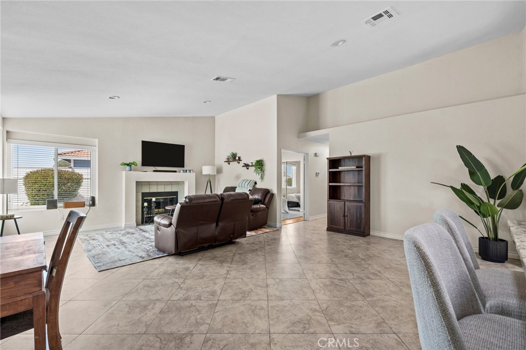 39427 Canyon Rim Circle