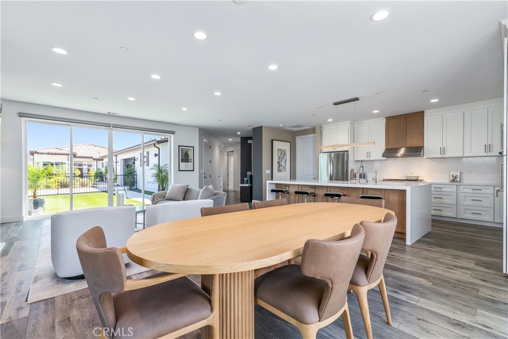 Vintage - Residential