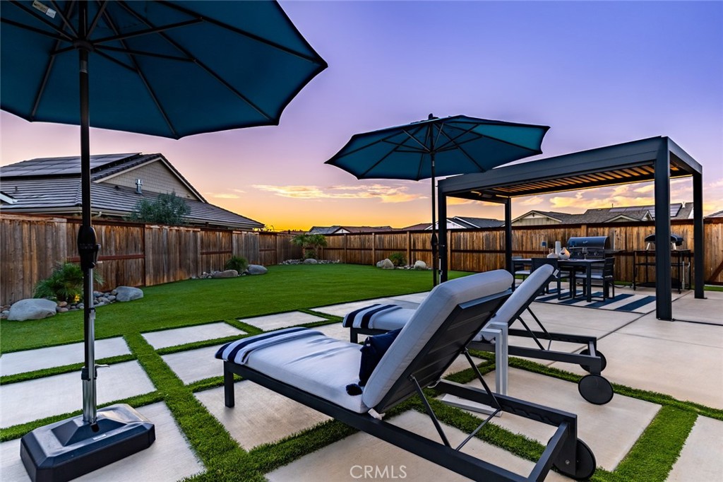 Vintage - Residential