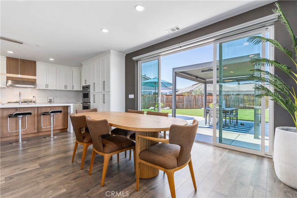 Vintage - Residential