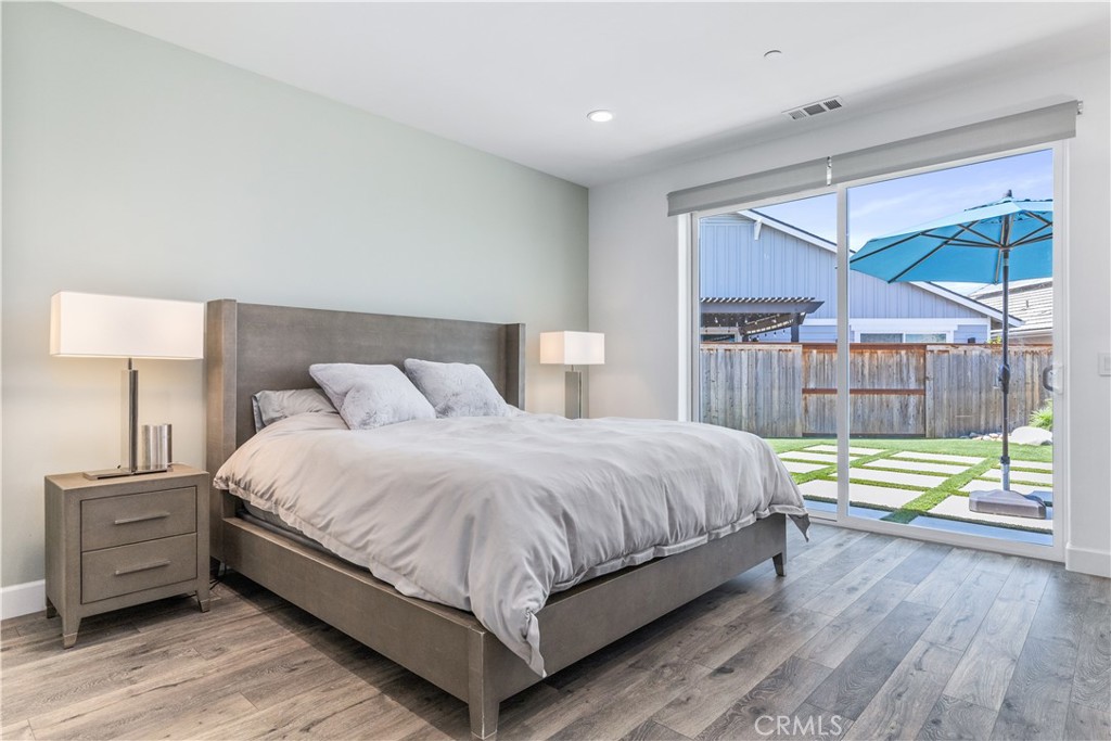 Vintage - Residential