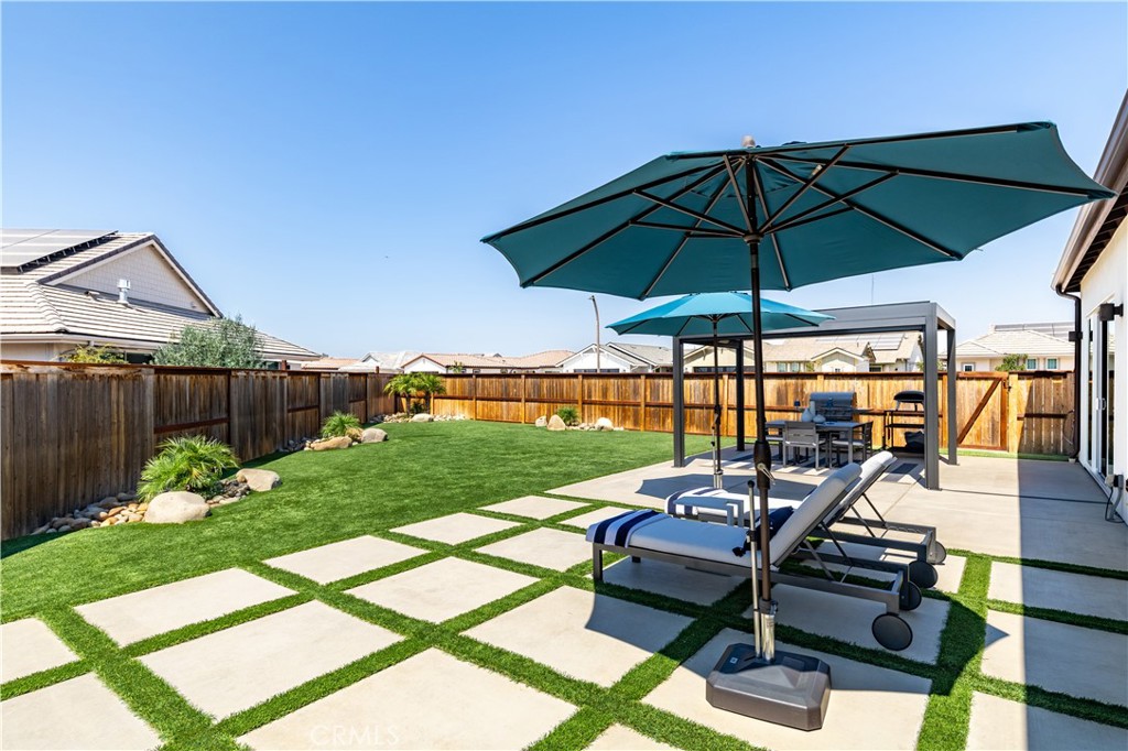 Vintage - Residential