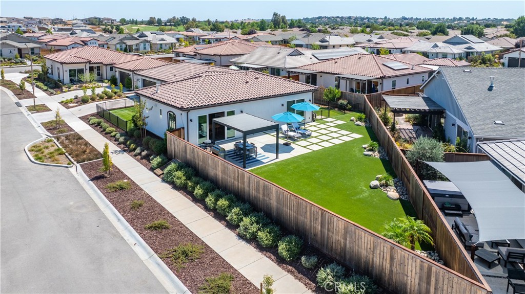 Vintage - Residential