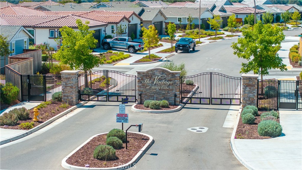 Vintage - Residential