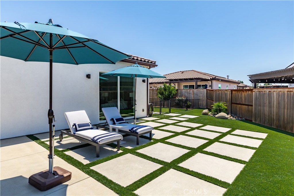 Vintage - Residential