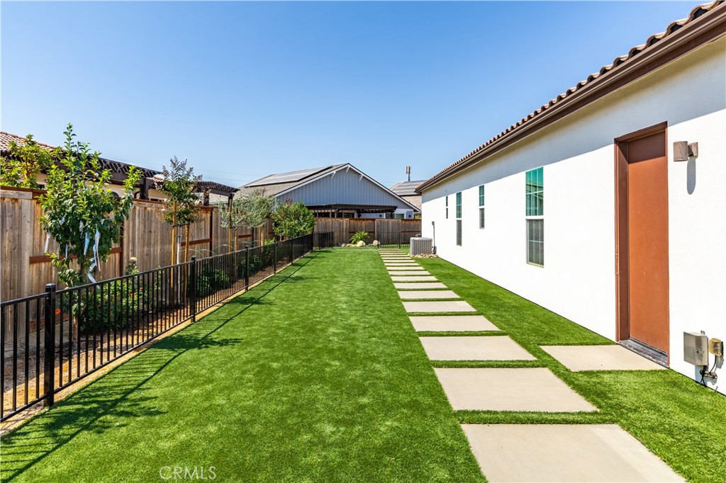 Vintage - Residential