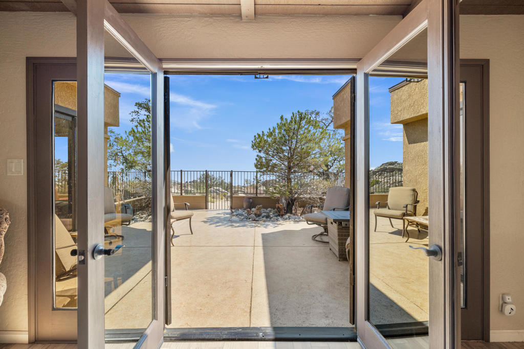 Pinyon Crest - Residential