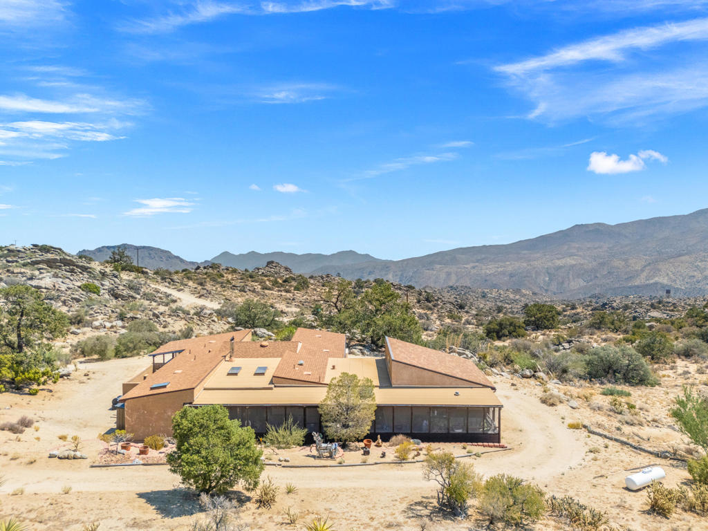 Pinyon Crest - Residential