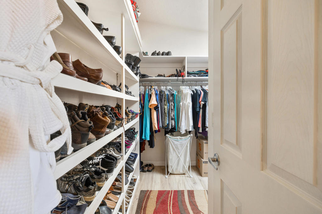 Pinyon Crest - Residential