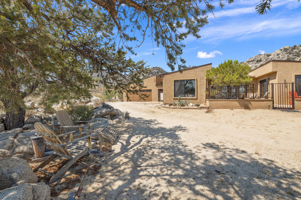 Pinyon Crest - Residential