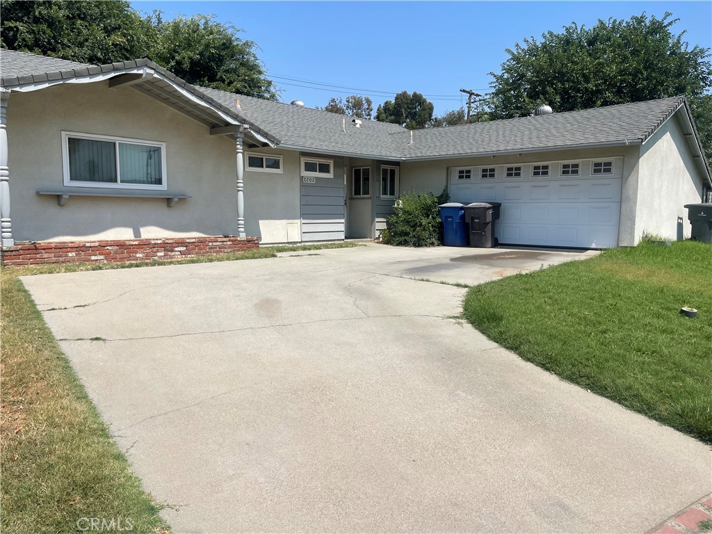 Investors delight . A masterpiece waiting to be created, bring your buyers