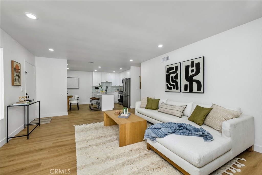 15506 Williams Street A52