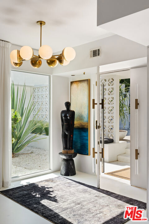 1030 San Rafael Lane