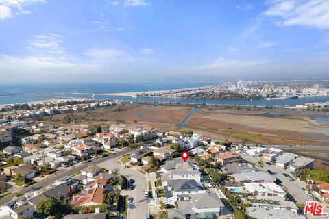 Photo of 8261 Rees Street, Playa Del Rey, CA 90293 (MLS # 25623475)