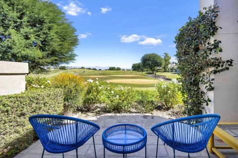 Photo of 54880 Inverness Way, La Quinta, CA 92253 (MLS # 219145608DA)