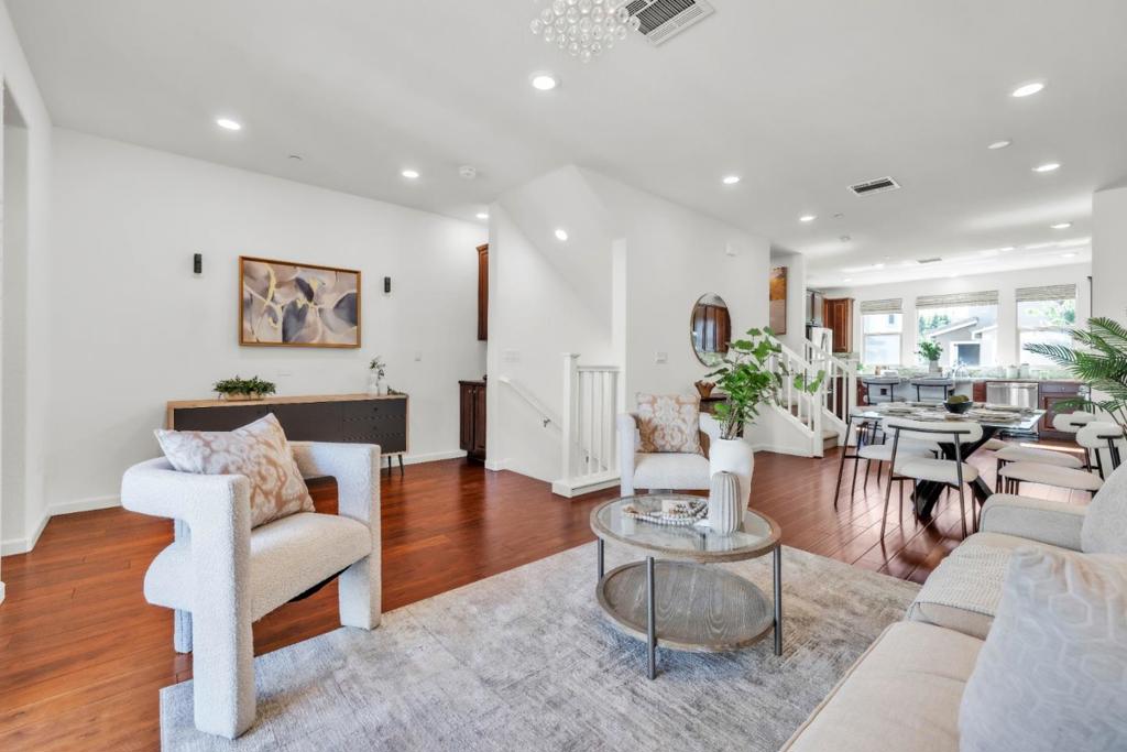 2757 Ferrara Circle