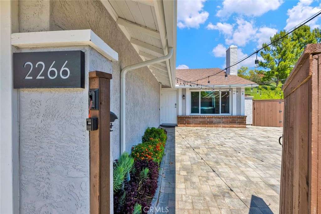 2266 Raintree