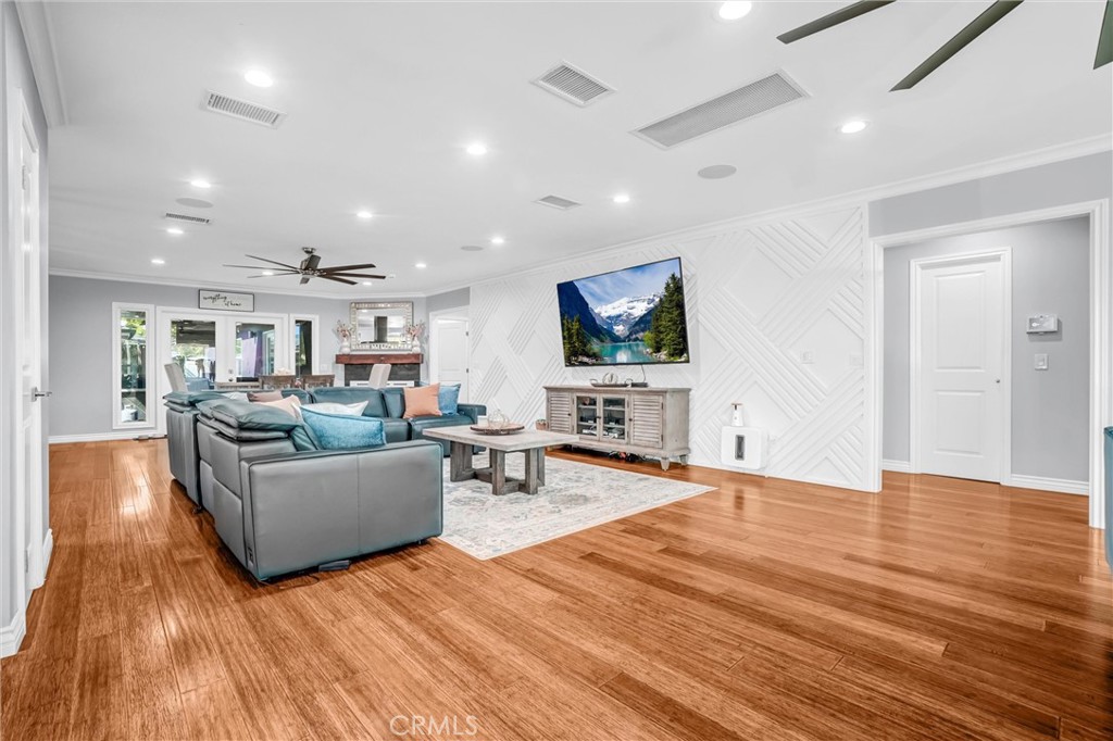 4601 Pepperwood
