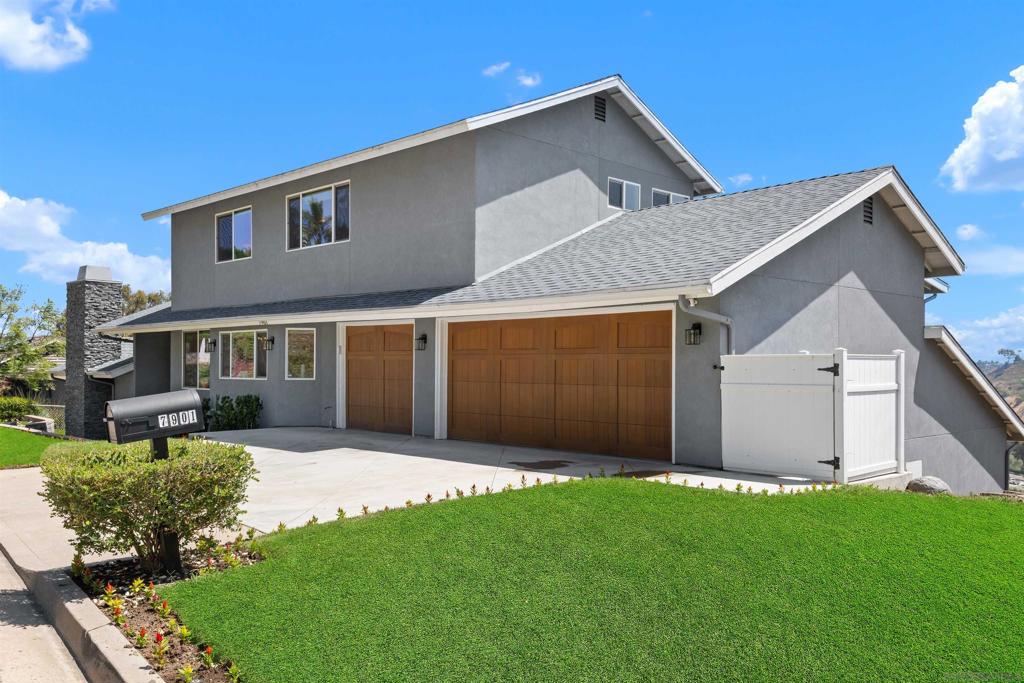 7901 Avenida Kirjah