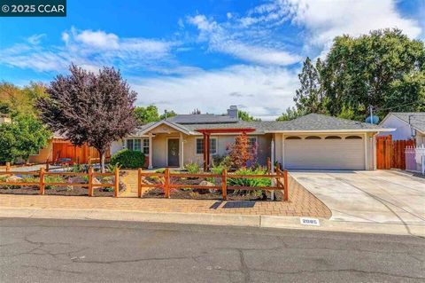 Photo of 2085 Sherman Dr Dr, Pleasant Hill, CA 94523 (MLS # 41115435) Photo of 2085 Sherman Dr Dr, Pleasant Hill, CA 94523 (MLS # 41115435)