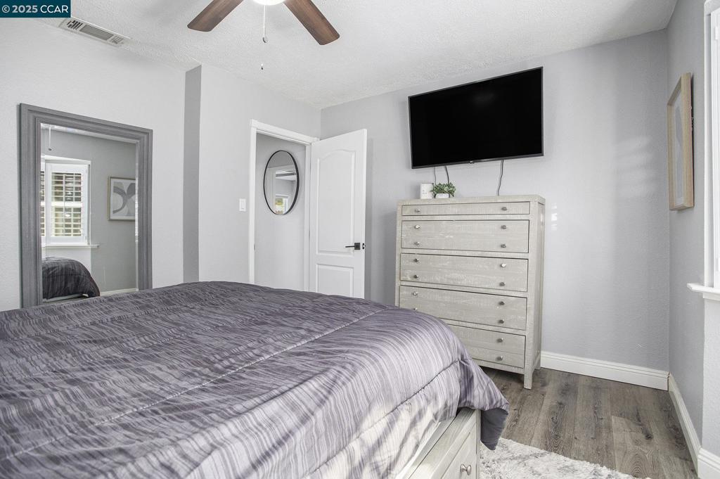 SHERMAN ACRE - Residential