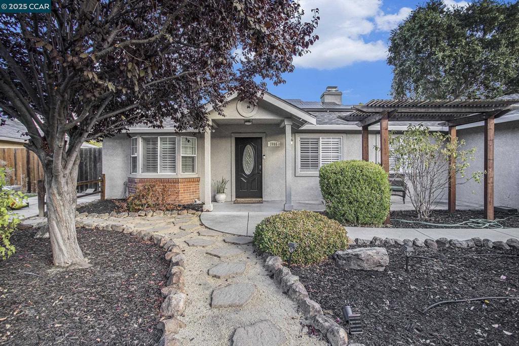 SHERMAN ACRE - Residential